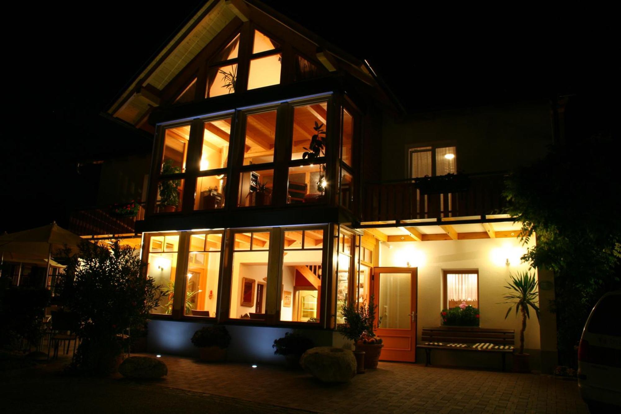 Ferm Guest house 3*